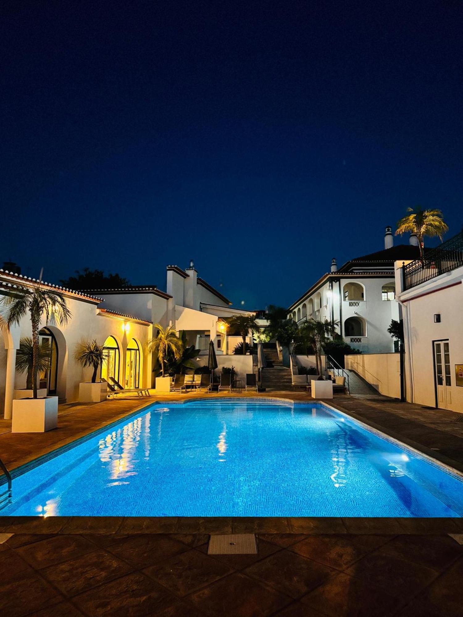 Hotel Solar Dos Frades Ferreira Do Alentejo Esterno foto