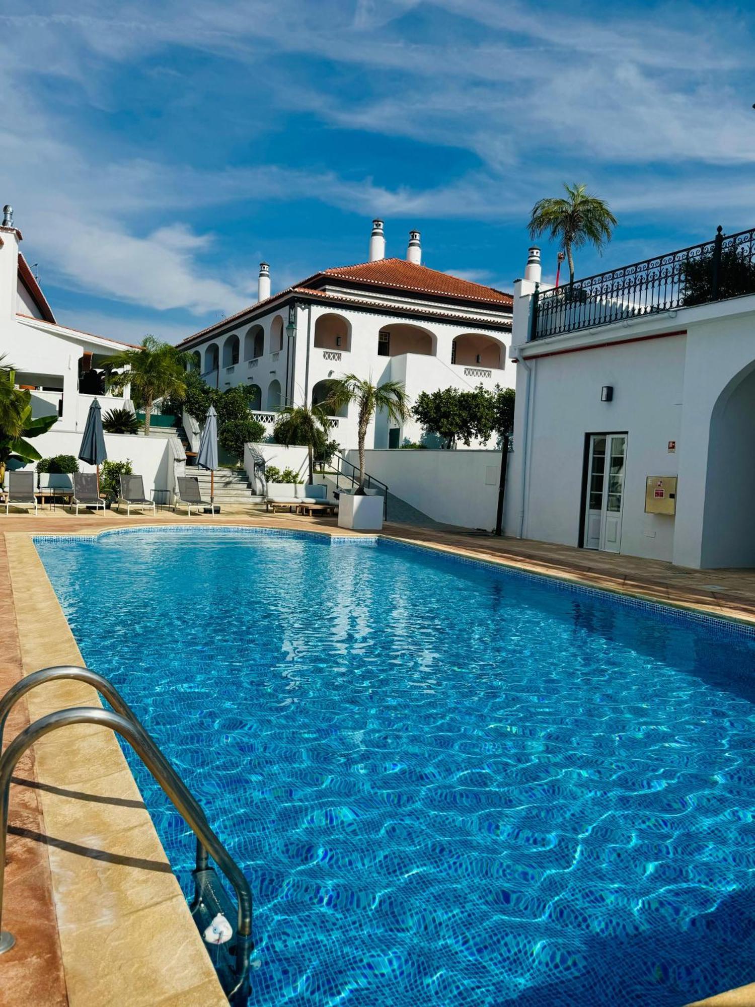 Hotel Solar Dos Frades Ferreira Do Alentejo Esterno foto